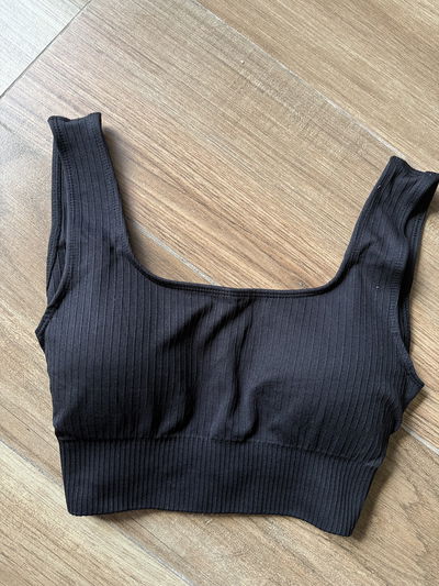 Top importado push up deportivo (95/100)