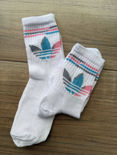 Medias adulto caña 3/4 Adidas tricolor