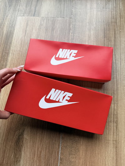 Caja Nike para Medias 