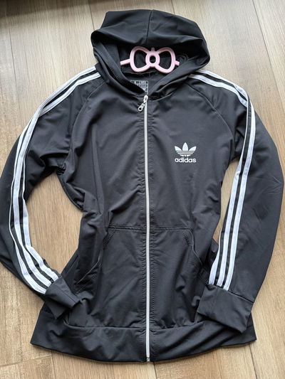 Campera adidas T.U