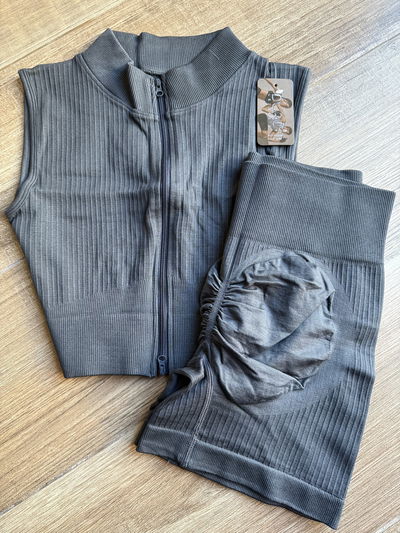 Conjunto 2 piezas Musculosa + short L/XL (40/44)