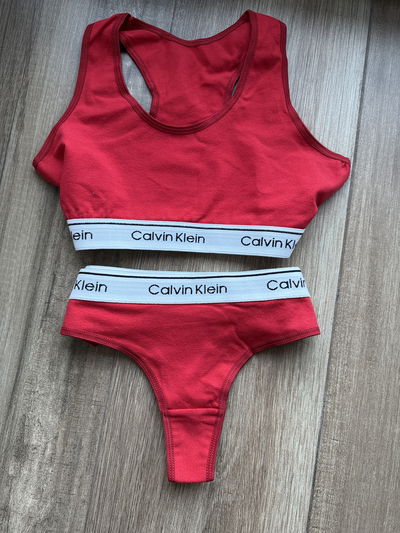 Conjunto top y less Calvin 85/90