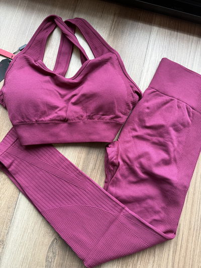 Top + Calza Irun 8052 L (42/44)