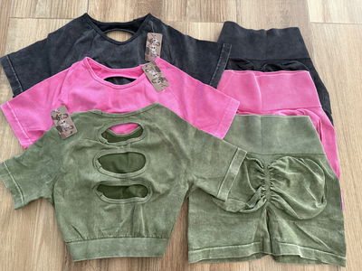 Conjunto Dlirio croptop + short L/XL (40/44)