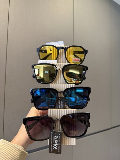 Anteojos / Gafas / lentes de sol + estuche rigido