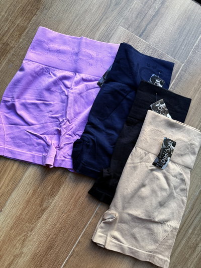 Short cintura Dlirio SIN FRUNCE XL (42/44) 