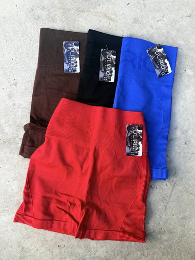 Short cintura Dlirio SIN FRUNCE M (36/38) 