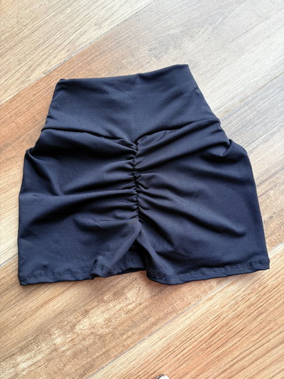 short liso con FRUNCE talles 1 al 4 