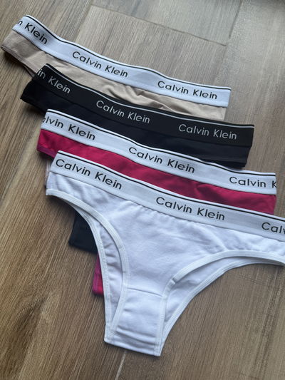 Vedetina Calvin