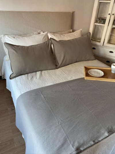 SET PIE DE CAMA Y FUNDAS 2½ - QUEEN SIZE | GRIS ELEFANTE 