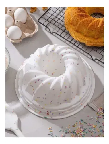 MOLDE SILICONA SAVARIN LINEA PREMIUM 24 CM BLANCO CON CHISPITAS