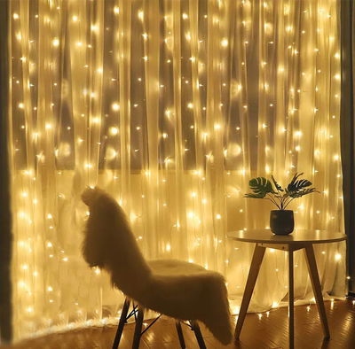 CORTINA LED DAEWOO 192 LUCES 3M X 2M CALIDA 10 SECUENCIAS A 220V