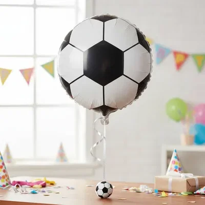 (4 UNIDADES) GLOBO METALIZADO 10 PULG (24CM) PELOTA DE FUTBOL BLANCA Y NEGRA