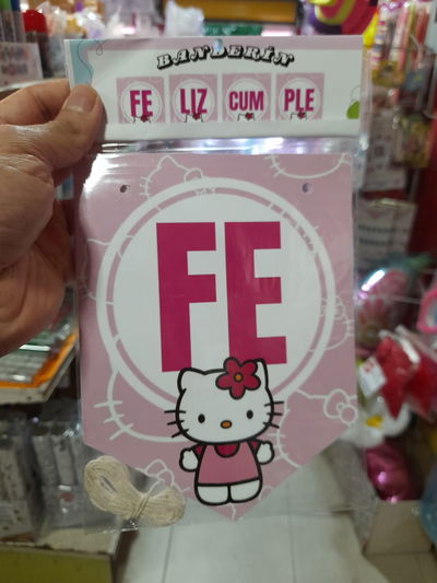 BANDERIN PERSONAJE KITTY