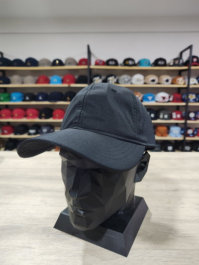 Lacoste 1