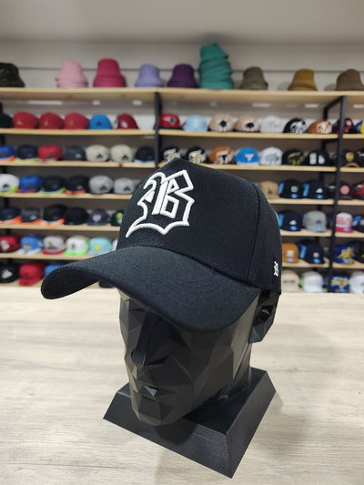 Black 8 