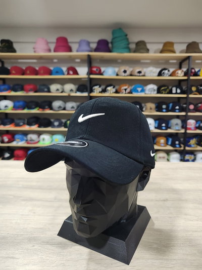 Nike dad 4 