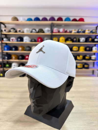 Jordan 3 
