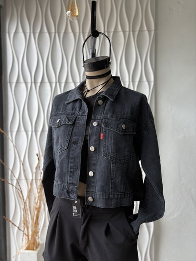 CAMPERA DE JEANS/ ZAIY