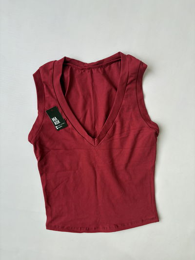 MUSCULOSA ESCOTE V/ ALGODÓN 