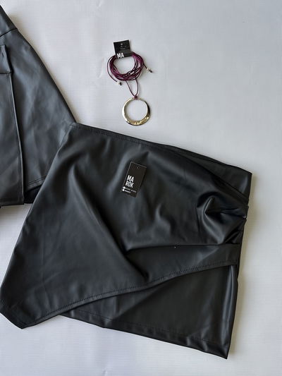 SKORT FRUNCIDO/ CUERINA 