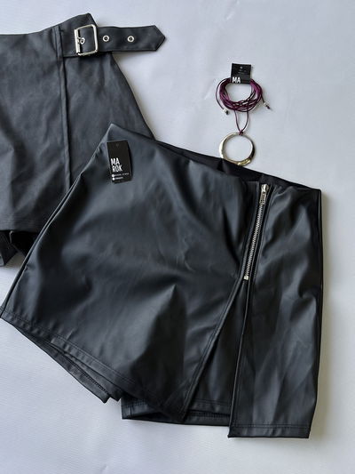 SKORT CIERRE/CUERINA