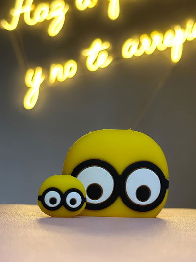 Funda MINIONS
