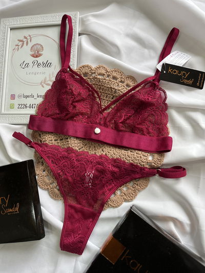 Conjunto KAURY 
