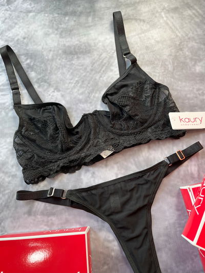 CONJUNTO  KOURY
