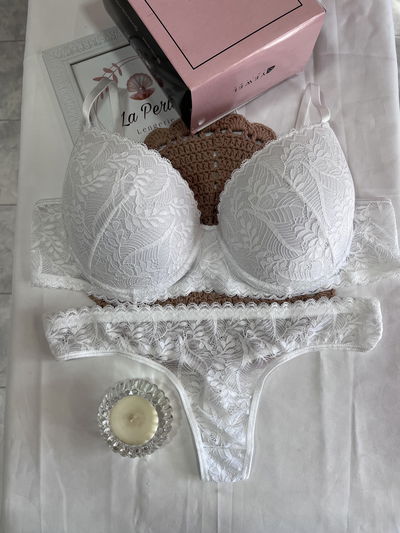 Conjunto de YEWEL