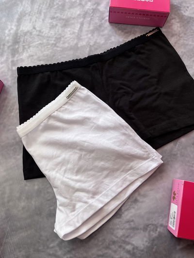 Short en algodón y lycra Everyday. MARCELA KOURY