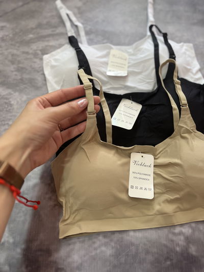 Top segunda piel sin costura con breteles regulables y tazas desmontables 