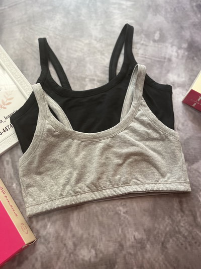 Top deportivo de algodón/lycra con busto forrado y elástico en el bajo busto HORMONA