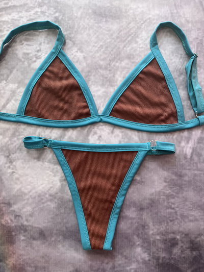 Bikini PRETA de morley y lycra (corpiño triangulo y less regulable)