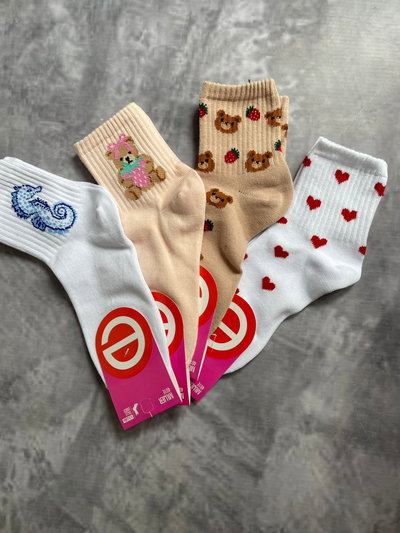 MEDIAS ELEMENTOS DE MUJER 3/4 DE CAÑA ESTAMPADAS (consultar por estampas disponible)