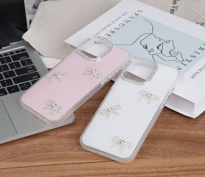 Case coquette strass