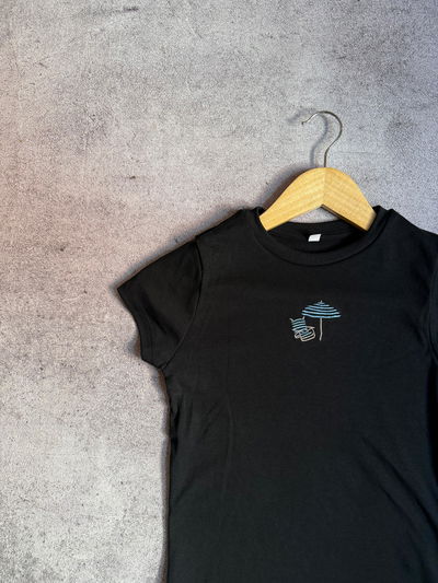 Remera SOMBRILLA