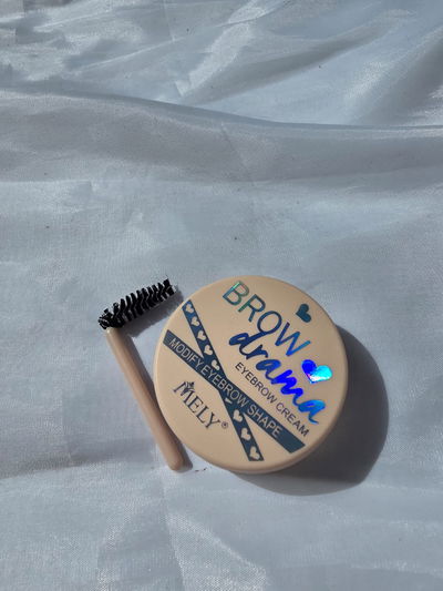 cera para cejas