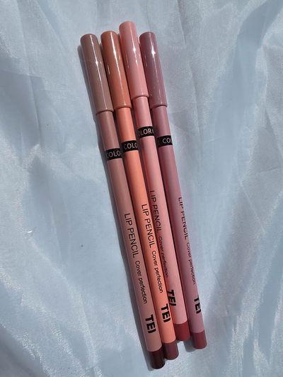 delineador de labios tei