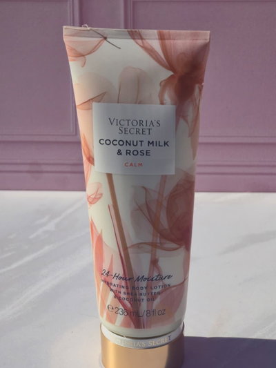 crema coconut milk & rose