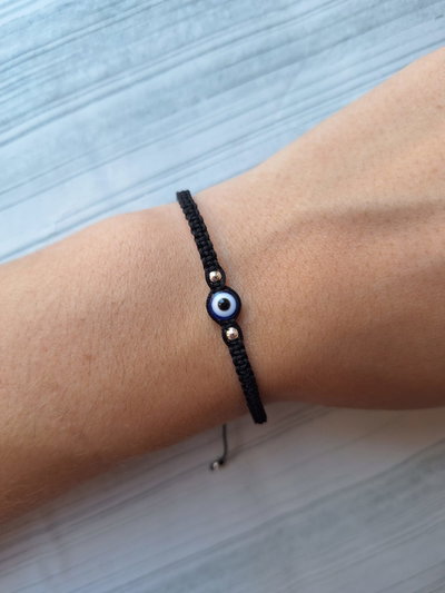 Pulsera de hilo ojo turco