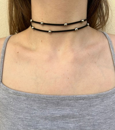 Choker niza