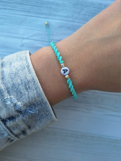 Pulsera de hilo BA130