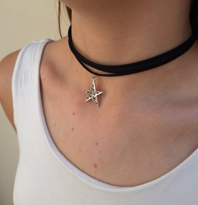 Choker trela negro