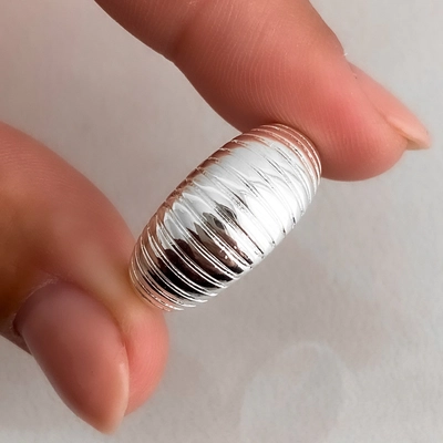 Anillo bombé line