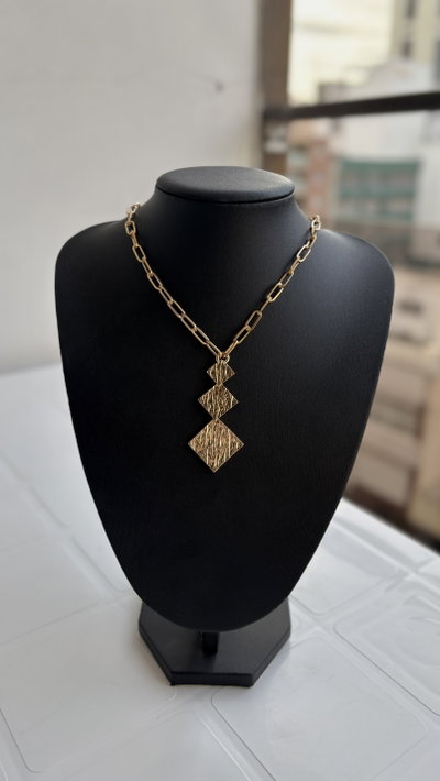 Cadena isabel