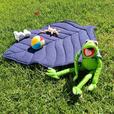 Playmat con base impermeable