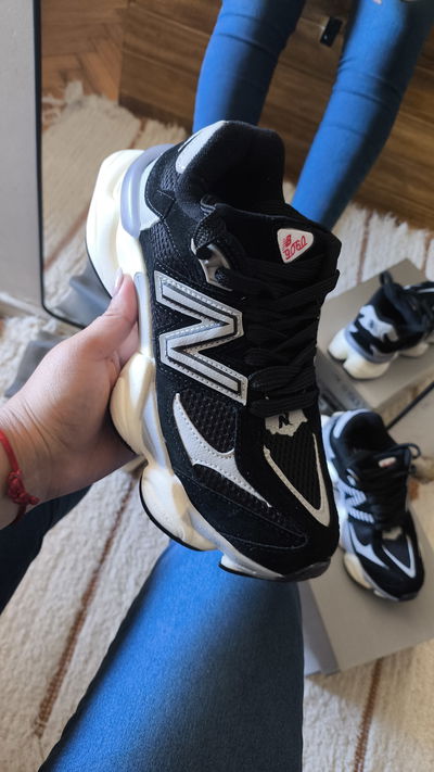 New balance 9060 Negro Gamuza