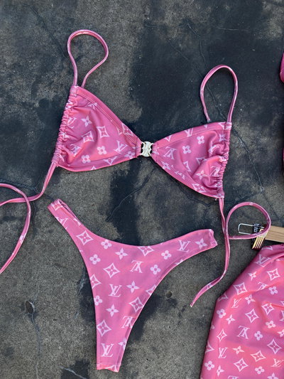 Bikini Bratty 