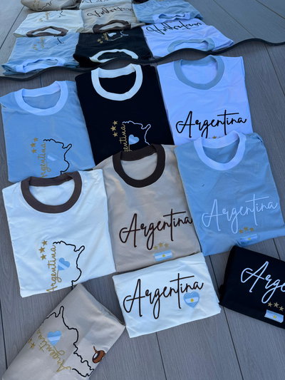Remera Argentina bordada 